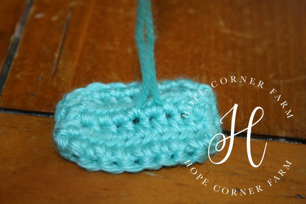 Crochet Mini Bow pattern tails of yarn Hope Corner Farm