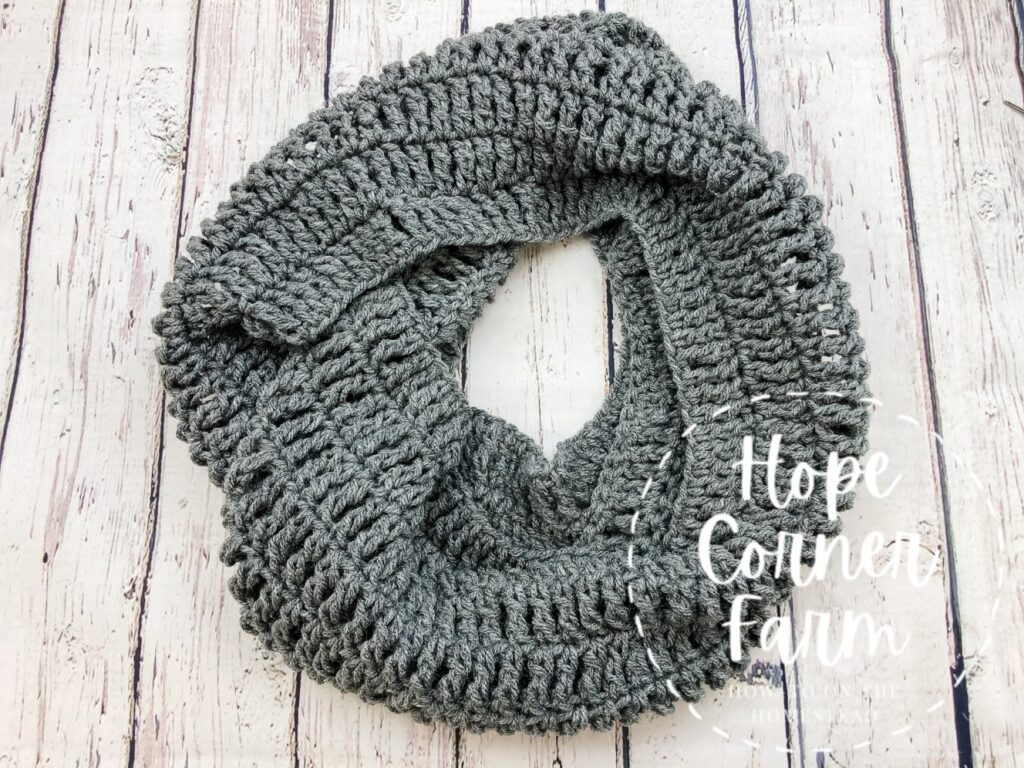 Modern crochet scarf pattern