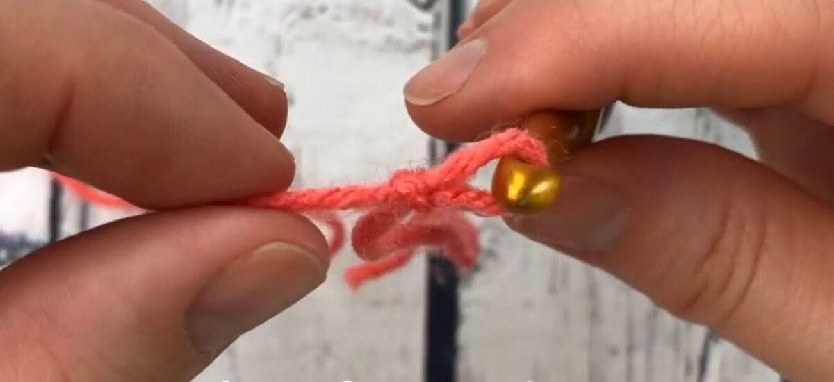 How to Slip Knot in Crochet