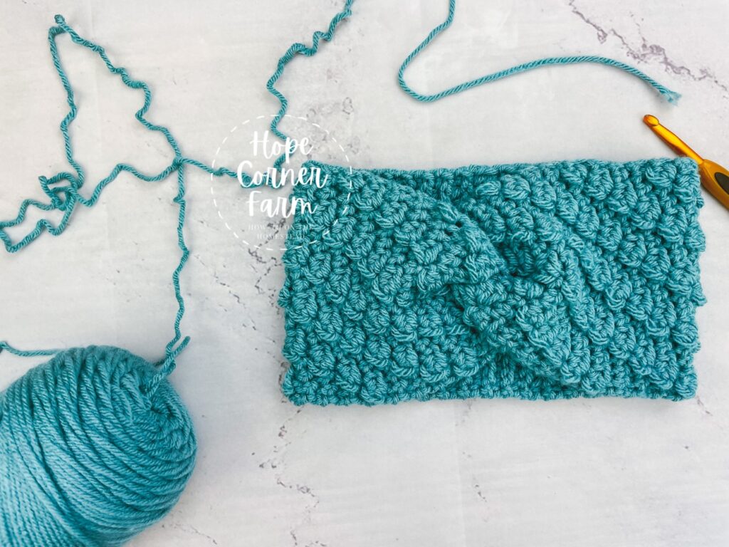 Free Crochet Headband Pattern - The Montana