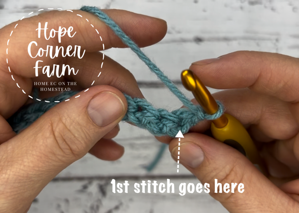 Where to place the first Single Crochet stitch