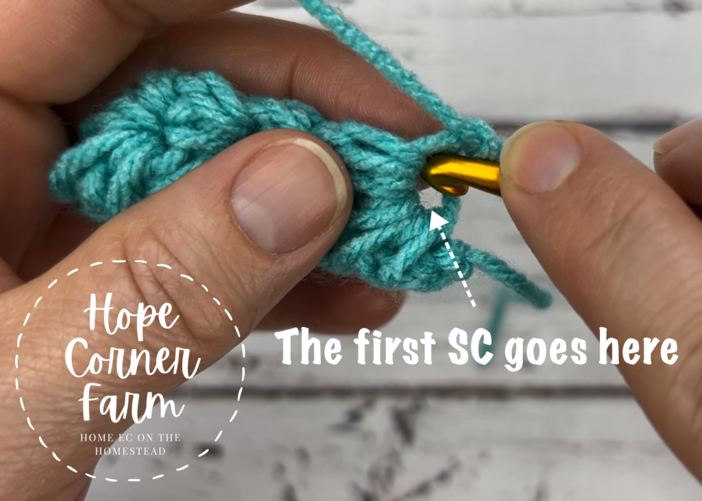 Where to place the first single crochet