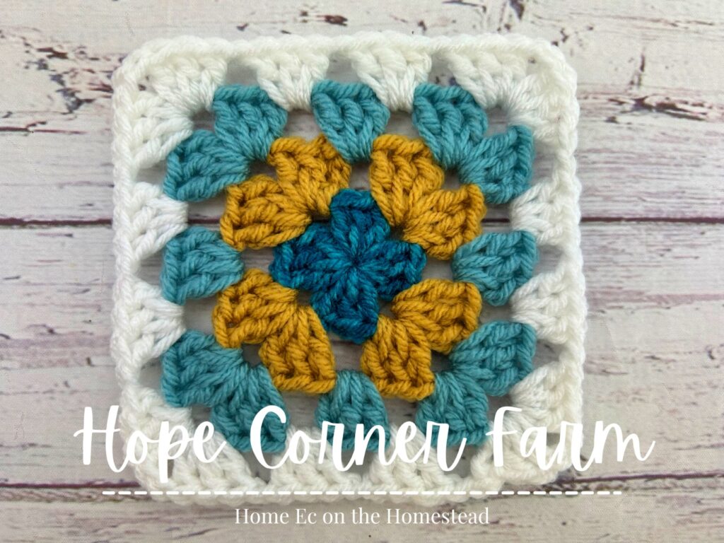 how to crochet a granny square completed block