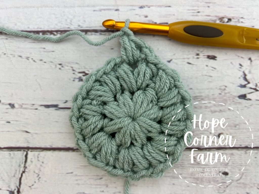 the first crochet stitch combination of round 3