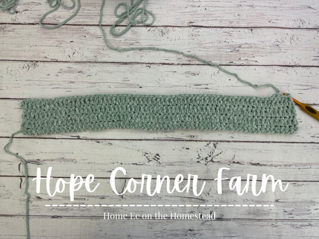 Row 7 of the crochet headband pattern