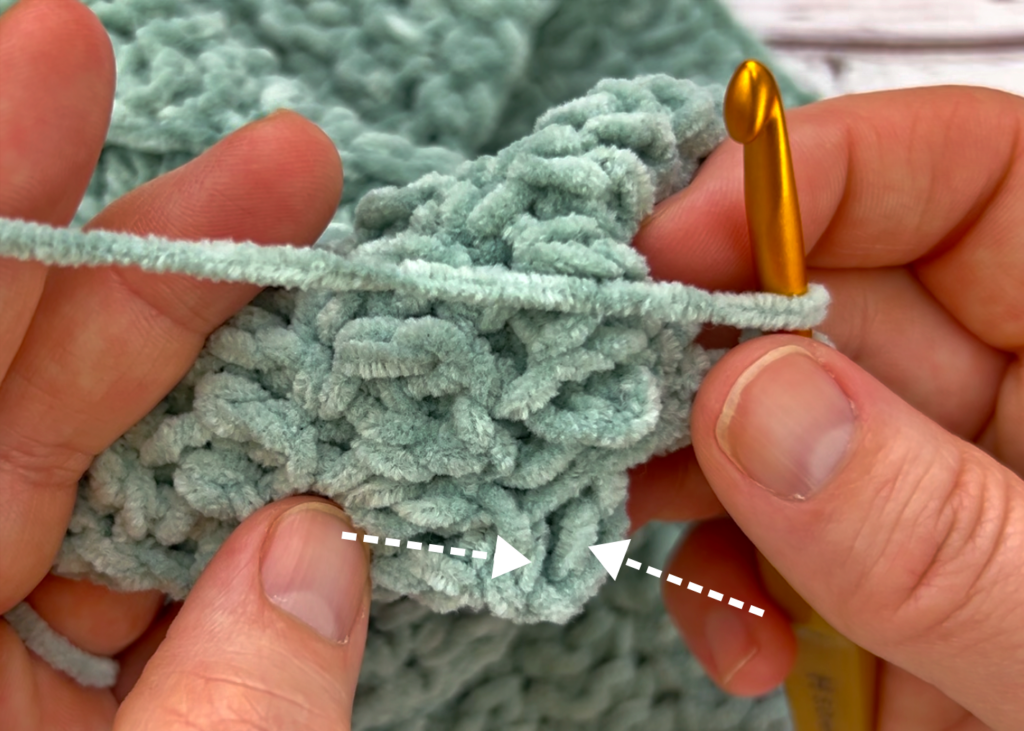 Where to place the last thermal double crochet stitch of the row