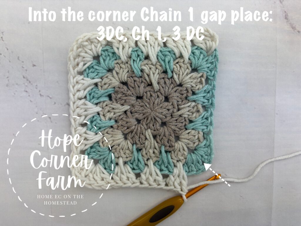How to create the corner of the Spike Stitch Granny Square